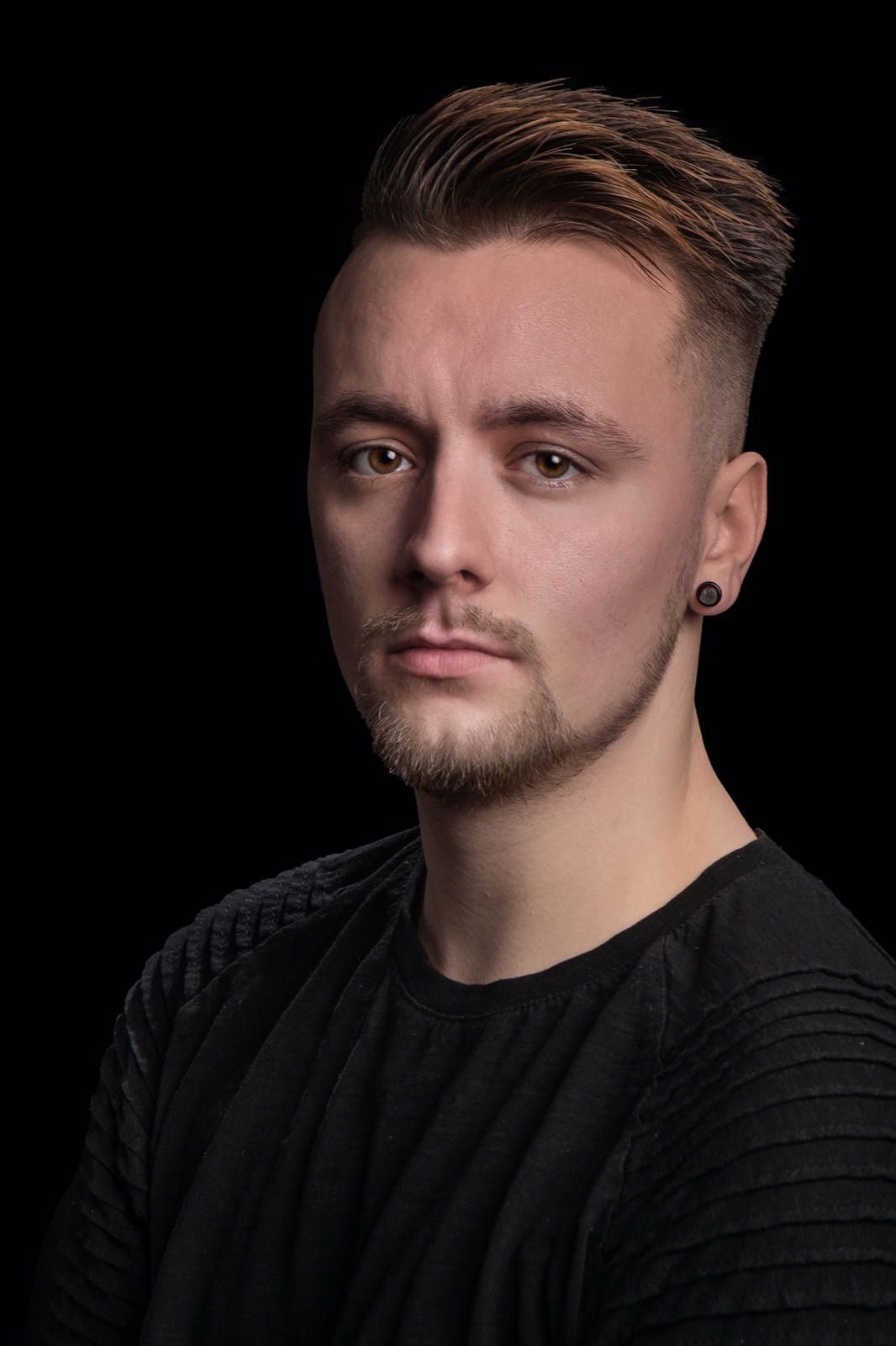 DJ Attract 02